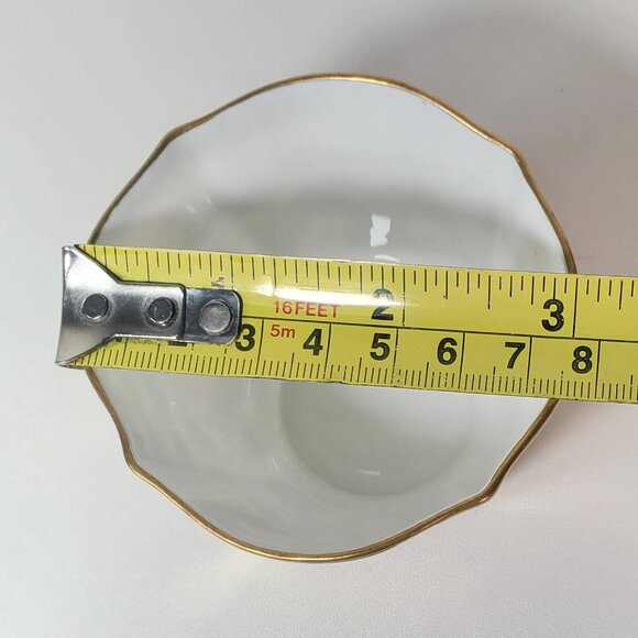 Vintage Royal Crown Derby Imari Tea Cups & Saucers-  Scalloped Rim 1927 & 1934 - Picture 9 of 16